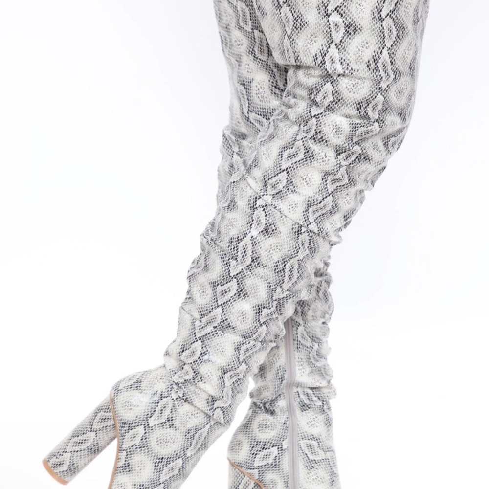 Snakeskin Pattern Knee-High Boots